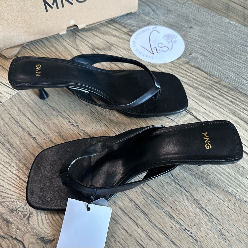 Mango Black Sandals with Sleek Design - Picture 1 of 5
